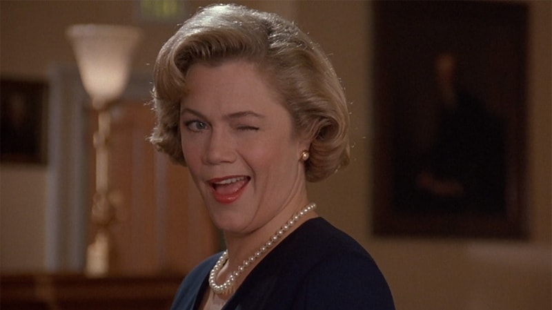 Thumbnail for Kathleen Turner is Criminally Underrated in ‘Serial Mom’